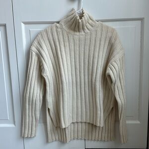 Everlane wool turtleneck sweater - cream - size S
